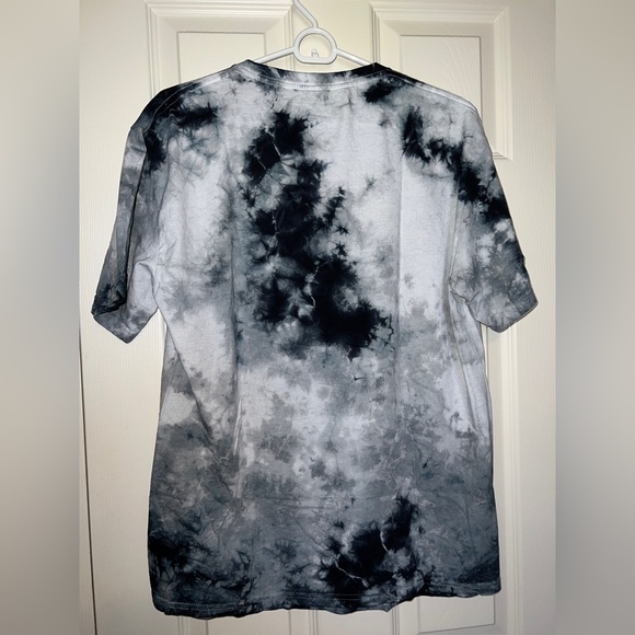 🎵 NWOT! Official Aaliyah Tie Dye Tee - Picture 4 of 5